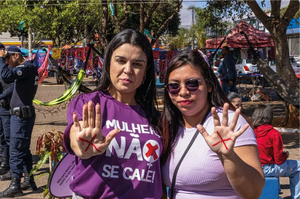 Ação da campanha Mulher, Não Se Cale! — foto 4